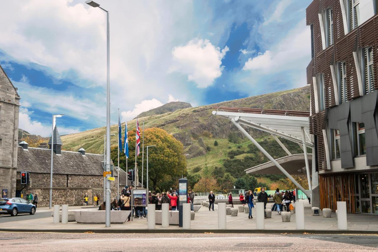 Stunning 1 Bed At Holyrood Palace & Arthurs Seat エディンバラ エクステリア 写真